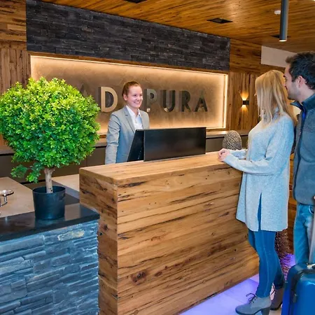 Otel Adapura